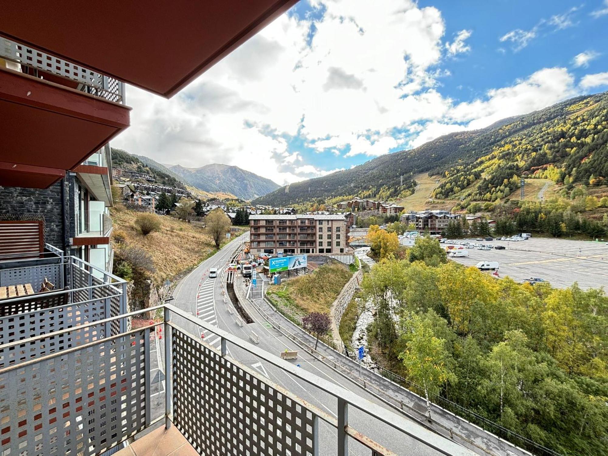 Life And Apartment A Pie De Pistas, El Tarter Eksteriør billede